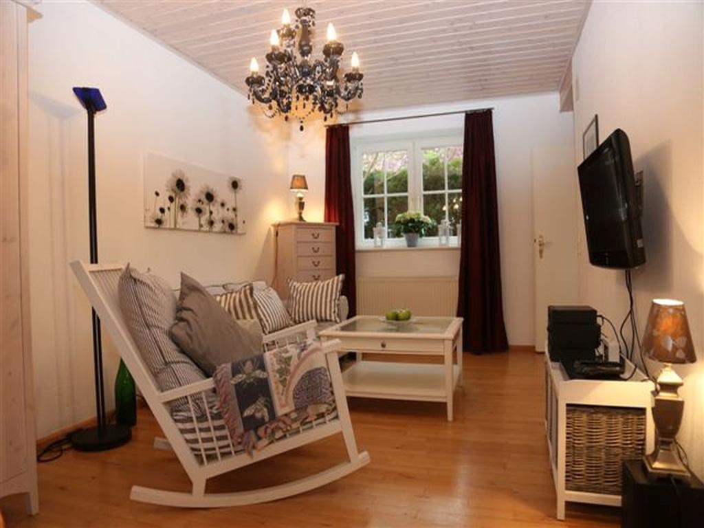 Romantikappartements Staufen Zimmer foto